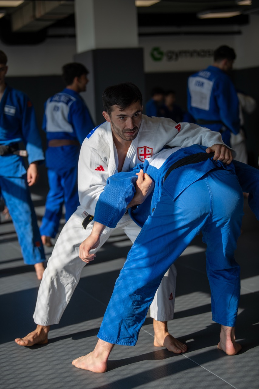 Vazha Margvelashvili shown as Georgian judo proof for visiting competitors